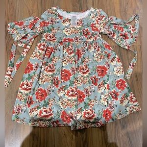 BONNIE JEAN cute as a button floral dress SZ:7 Empire style flared sleeves
